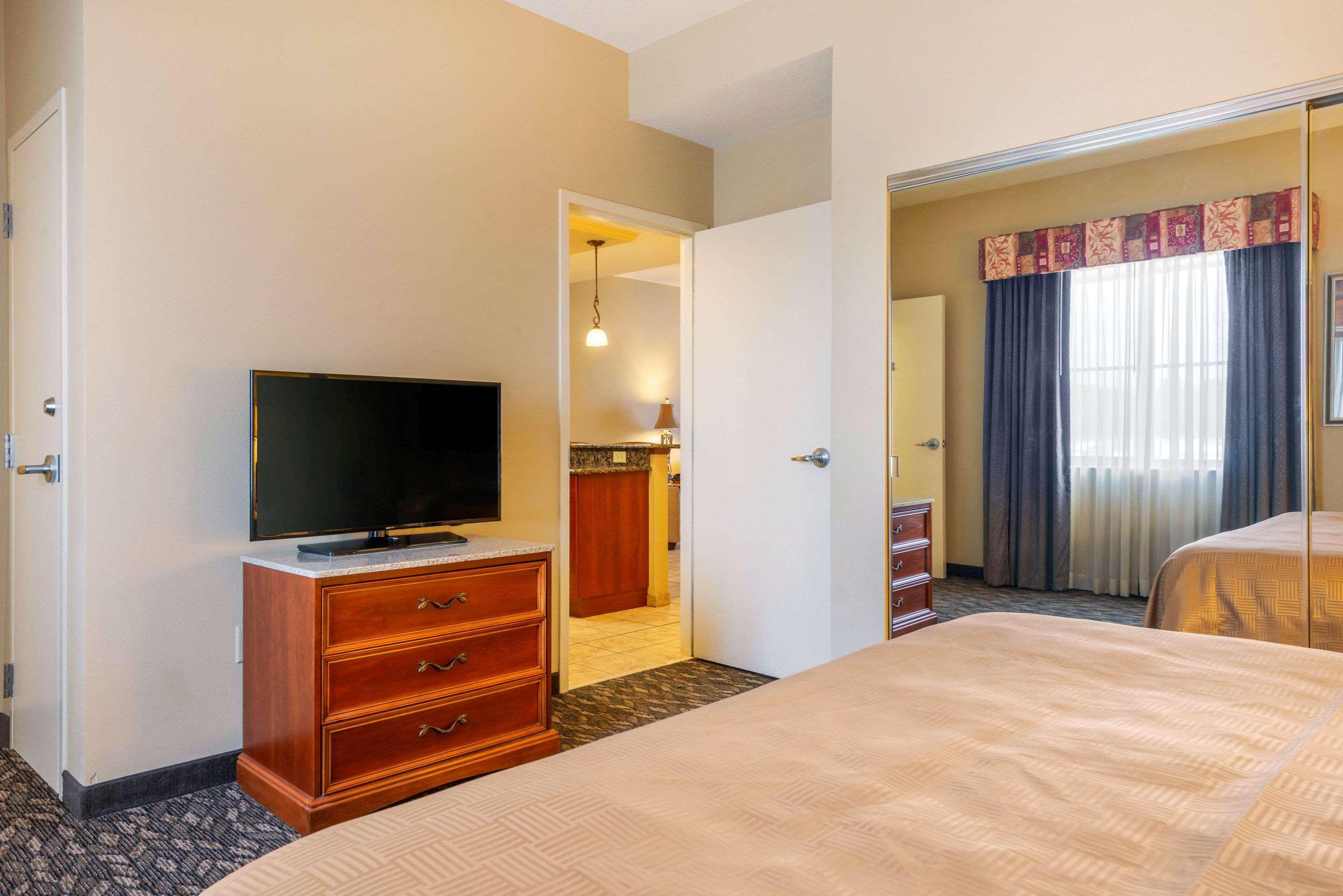 Clarion Inn Ormond Beach At Destination Daytona Buitenkant foto